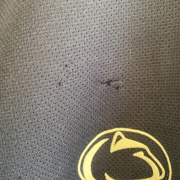 Under Armour Penn State loose Heat Gear - Picture 6 of 6